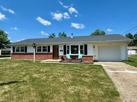 421 Kenwood Ln, Trenton, OH 45067
