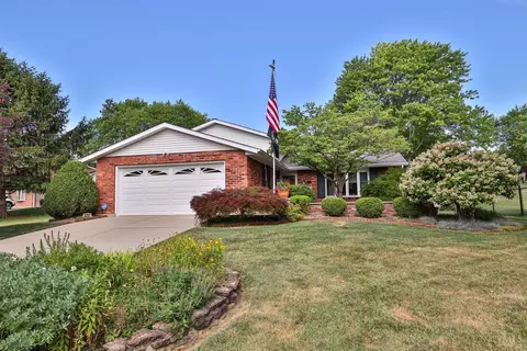 6391 Robert E Lee Dr, Fairfield, OH 45014