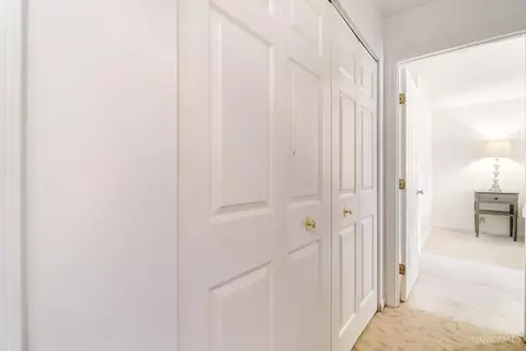 Entry Way - 8944 Cypresspoint Ln, Cincinnati, OH 45249 photo 7 of 8