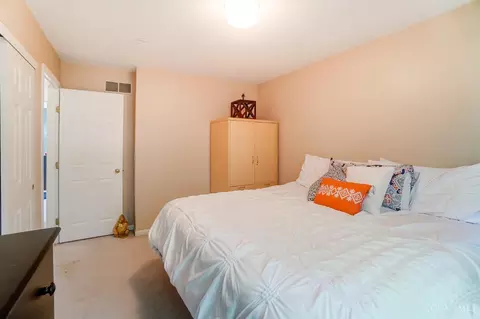 Bedroom - 8944 Cypresspoint Ln, Cincinnati, OH 45249 photo 4 of 7