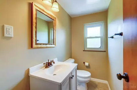 335 Bob Dr, Cincinnati, OH 45238 photo 19