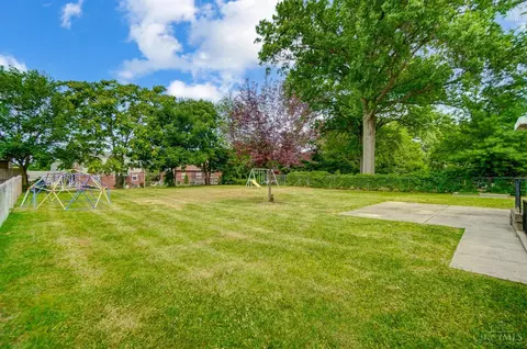 335 Bob Dr, Cincinnati, OH 45238 photo 29