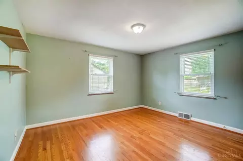 335 Bob Dr, Cincinnati, OH 45238 photo 13