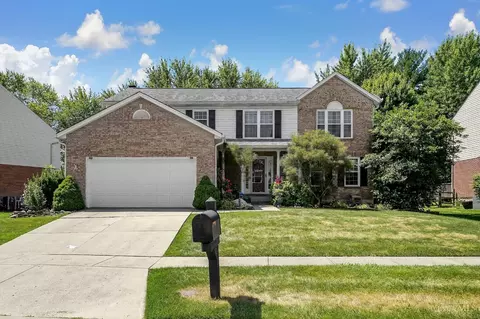 5881 Homecrest Ln, Mason, OH 45040