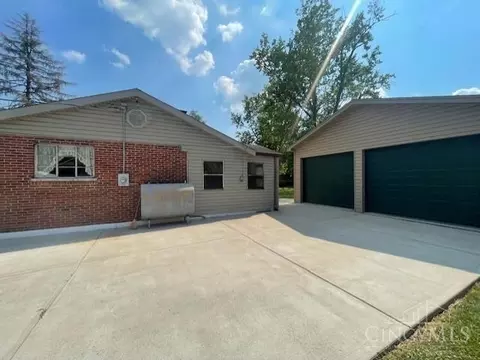 4269 Le Beau Dr, Cincinnati, OH 45244 photo 3