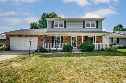 408 Kenec Dr, Middletown, OH 45042
