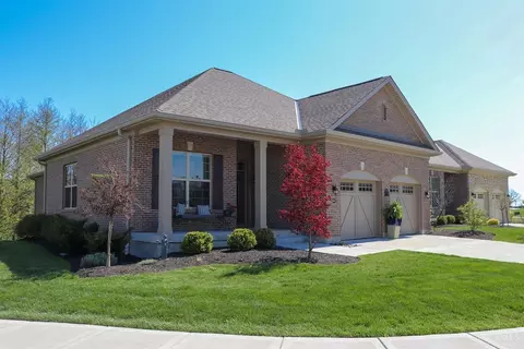 5976 Falling Brook Dr, Mason, OH 45040