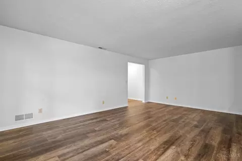 6364 Chimney Ct, Mason, OH 45040 photo 8