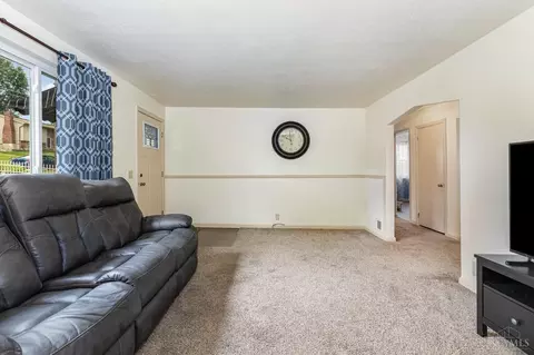 Living - 4412 Foley Rd, Cincinnati, OH 45238 photo 3 of 4