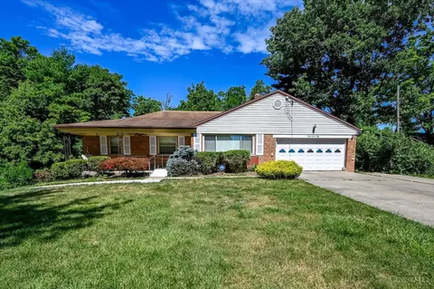 3750 Yellowstone Dr, Colerain Twp, OH 45251