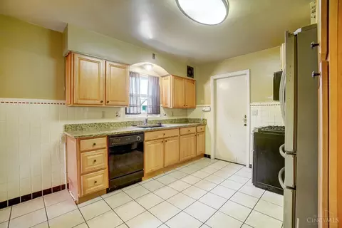 2488 Ferguson Rd, Cincinnati, OH 45238 photo 16