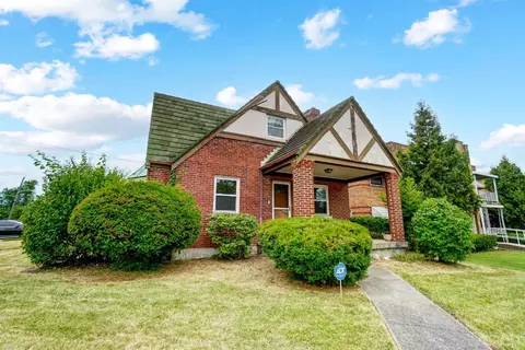 2488 Ferguson Rd, Cincinnati, OH 45238