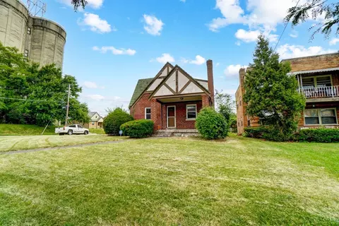 2488 Ferguson Rd, Cincinnati, OH 45238 photo 3