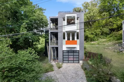 325 Collins Ave, Cincinnati, OH 45202 photo 2