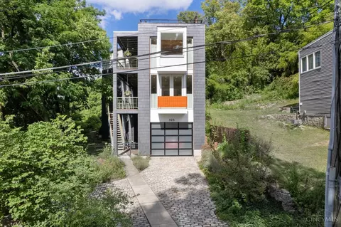 325 Collins Ave, Cincinnati, OH 45202 photo 3