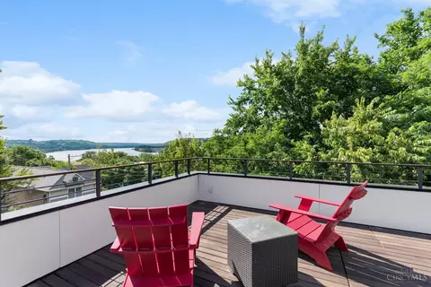325 Collins Ave, Cincinnati, OH 45202 photo 38