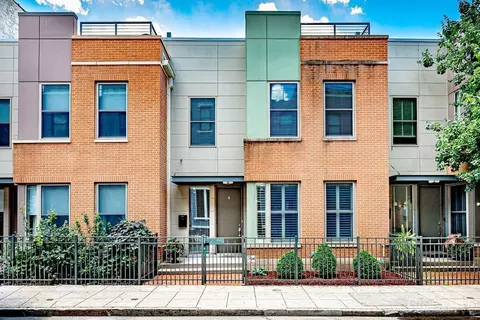 13 Mercer St, Cincinnati, OH 45202