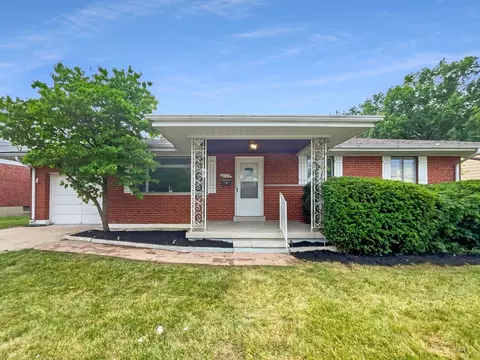 8706 Brent Dr, Cincinnati, OH 45231