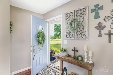 Entry Way - 1740 Morman Rd, Hamilton, OH 45013 photo 1 of 1