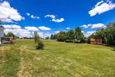 Exterior - 1740 Morman Rd, Hamilton, OH 45013 photo 4 of 5
