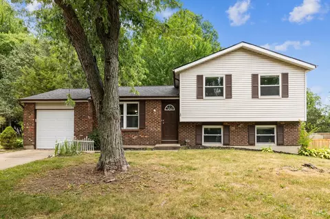 1162 Nature Run Rd, Batavia, OH 45103
