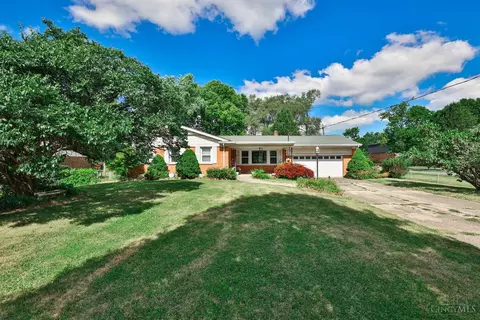 5248 Boehm Dr, Fairfield, OH 45014