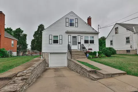 8415 Lyness Dr, Colerain Twp, OH 45239