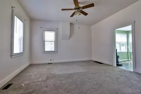 12 Elizabeth St, Reading, OH 45215 photo 6