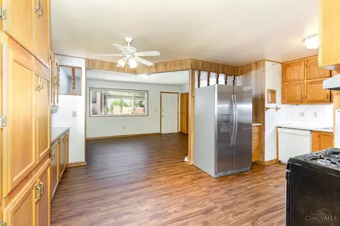 4634 Eddy Dr, Cincinnati, OH 45244 photo 7