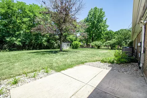 210 Glenburn Dr, Centerville, OH 45459 photo 35