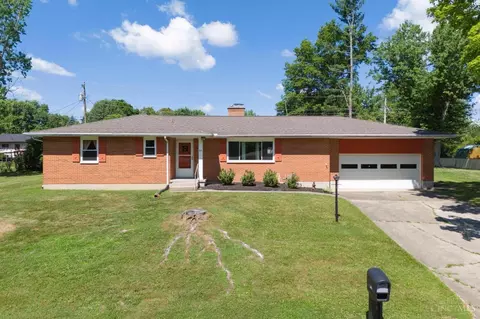 97 Glenwood Cir, Wilmington, OH 45177