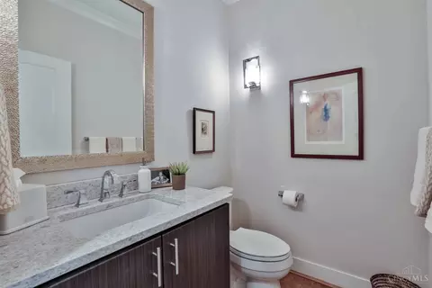 Bath - 7016 Maple Ave, Madeira, OH 45243 photo 3 of 7