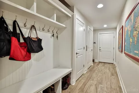 Entry Way - 7016 Maple Ave, Madeira, OH 45243 photo 4 of 6
