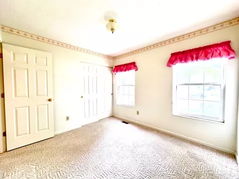 1018 Vixen Dr, Cincinnati, OH 45245 photo 19