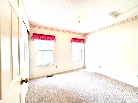 1018 Vixen Dr, Cincinnati, OH 45245 photo 20