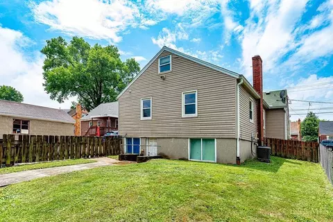 Exterior - 3630 Eyrich Rd, Cincinnati, OH 45248 photo 3 of 5