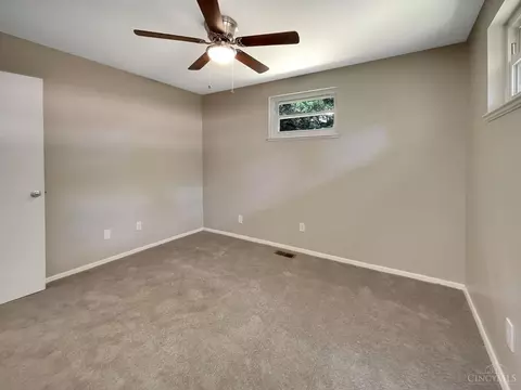 Bedroom - 824 Cascade Rd, Forest Park, OH 45240 photo 4 of 5