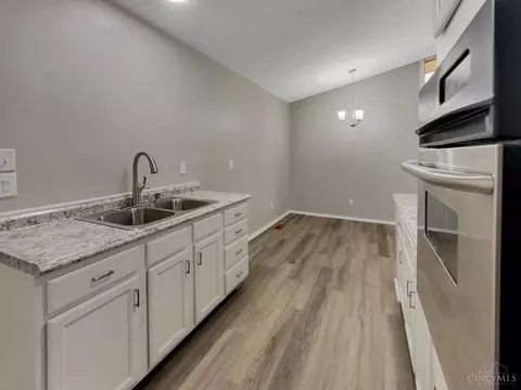 Kitchen - 824 Cascade Rd, Forest Park, OH 45240 photo 3 of 3