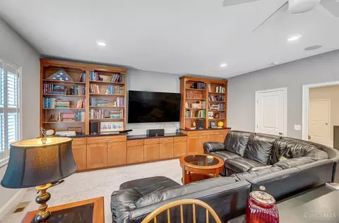 4170 Chambers St, Cincinnati, OH 45223 photo 32