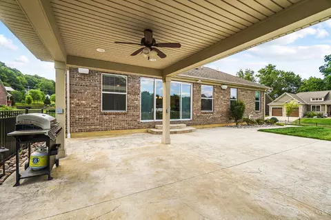 Exterior - 501 Barnside Ln, Cincinnati, OH 45233 photo 5 of 7