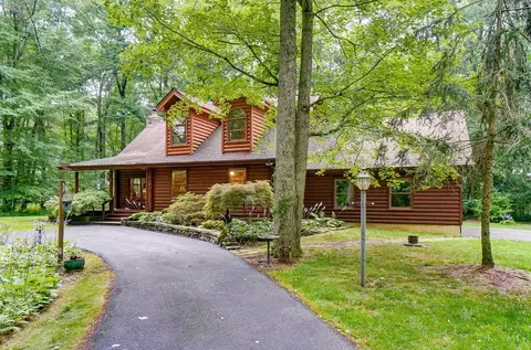 2469 Tar Pike Rd, Blanchester, OH 45107