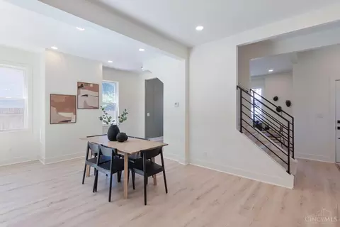 Dining - 3136 Durrell Ave, Cincinnati, OH 45207 photo 2 of 3