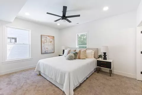 Bedroom - 3136 Durrell Ave, Cincinnati, OH 45207 photo 1 of 8