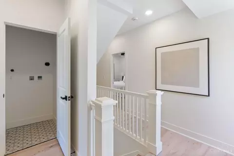 Entry Way - 3136 Durrell Ave, Cincinnati, OH 45207 photo 4 of 4