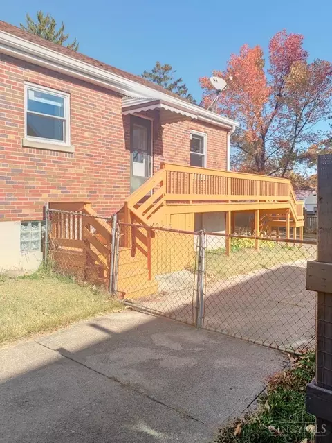 Exterior - 3954 School Section Rd, Cheviot, OH 45211 photo 3 of 4