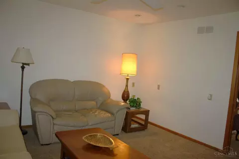 781 Pickwick Dr, Cincinnati, OH 45255 photo 25