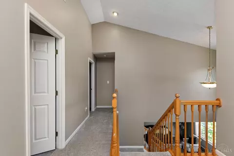 515 Park Pl, Cincinnati, OH 45244 photo 19