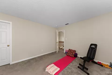 515 Park Pl, Cincinnati, OH 45244 photo 29