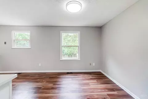 Living - 9320 Fields Dr, Mason, OH 45040 photo 4 of 10