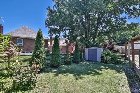 Exterior - 4110 Sherel Ln, Cincinnati, OH 45209 photo 8 of 9